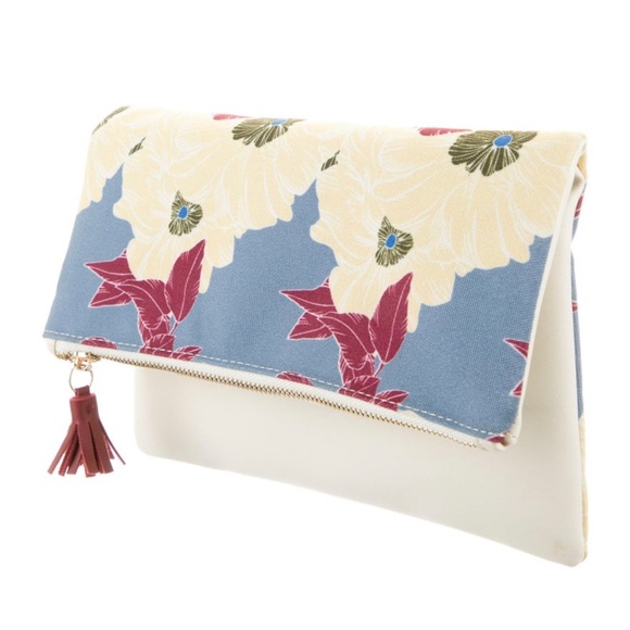 NWOT RACHEL PALLY CLUTCH - Picture 1 of 8